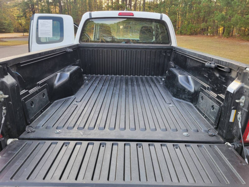 2017 Toyota Tacoma SR