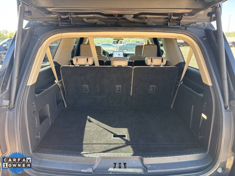 2023 Ford Expedition MAX XLT