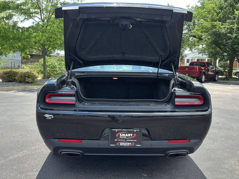 2015 Dodge Challenger SXT Plus