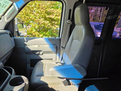 2010 Ford E-Series E-250