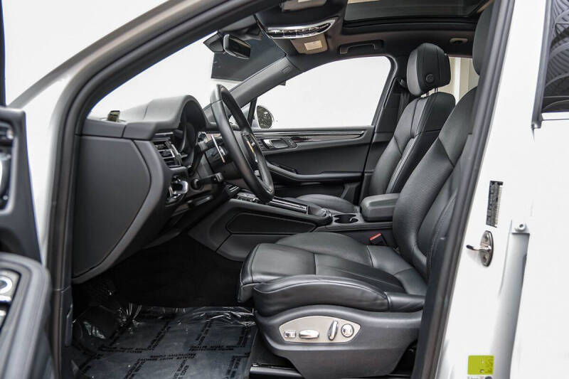 2024 Porsche Macan