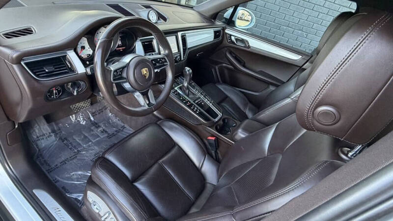 2016 Porsche Macan S