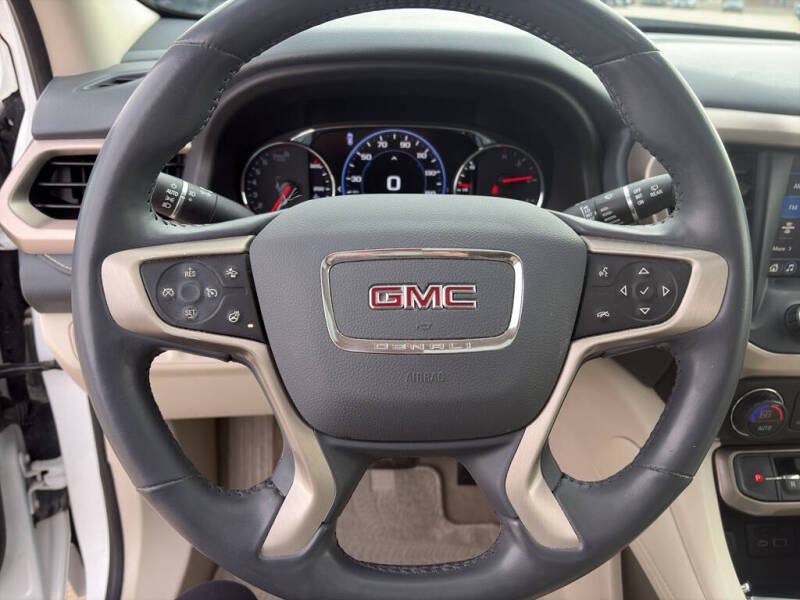 2021 GMC Acadia Denali