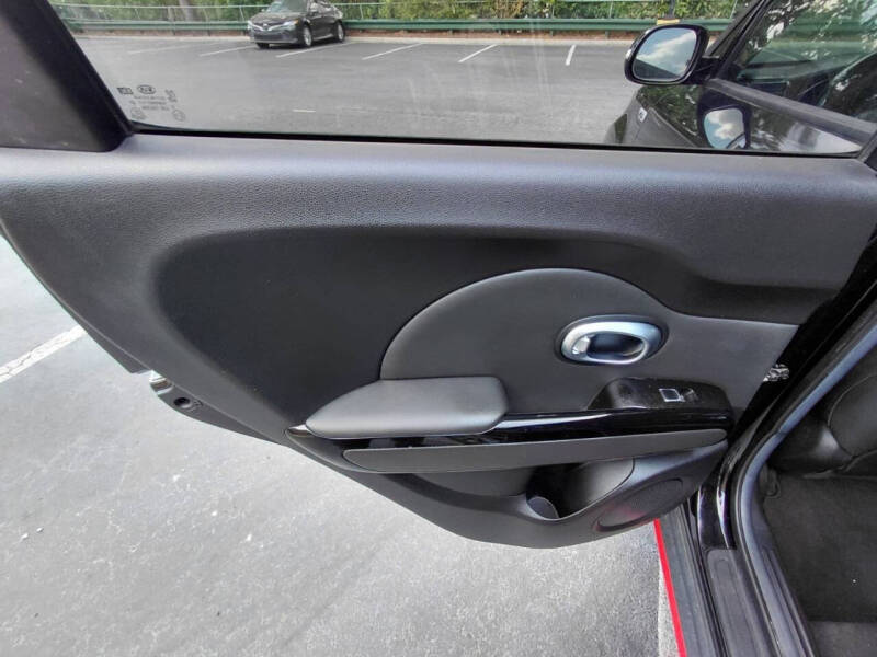 2019 Kia Soul !