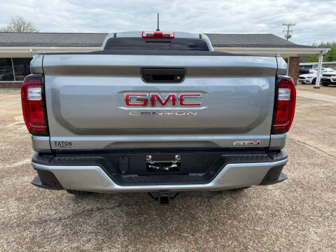 2025 GMC Canyon AT4