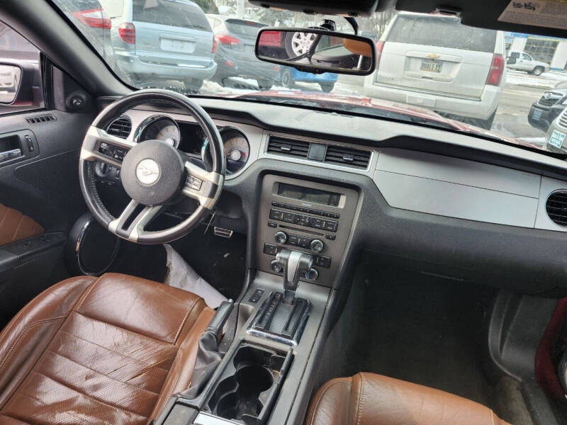 2010 Ford Mustang V6