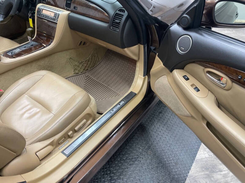 2006 Lexus SC 430