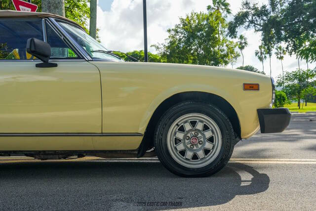1982 FIAT 2000 Spider