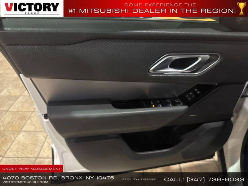 2022 Land Rover Range Rover Velar P250 R-Dynamic S