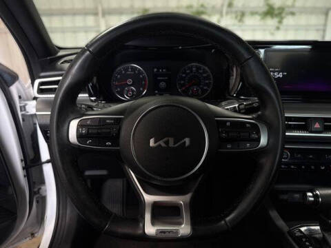 2023 Kia K5