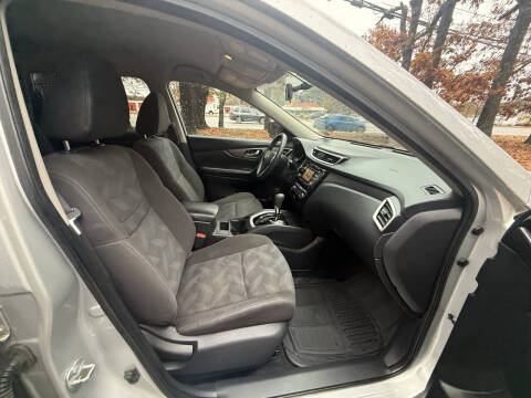 2016 Nissan Rogue SV