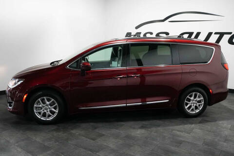 2020 Chrysler Pacifica Touring L