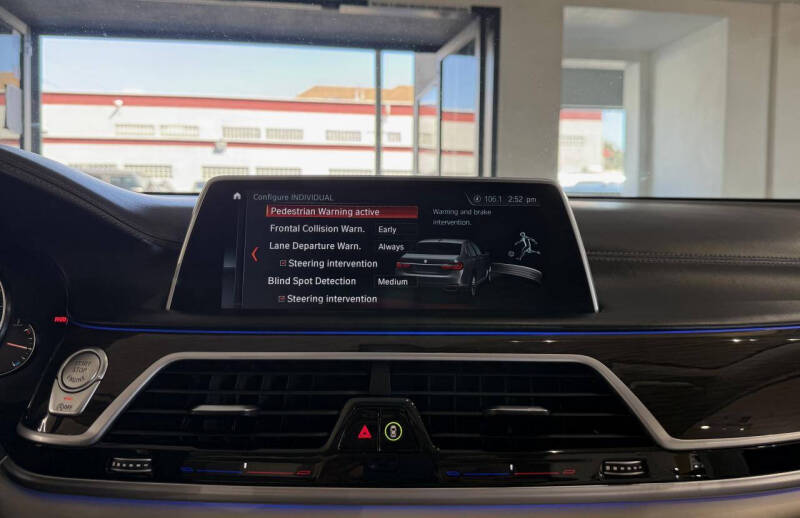 2018 BMW 7 Series M760i xDrive