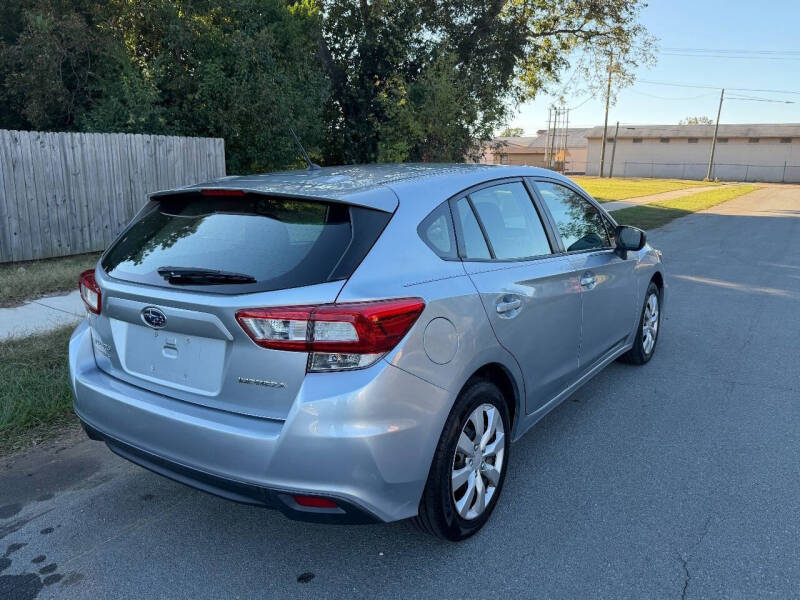 2019 Subaru Impreza 2.0i