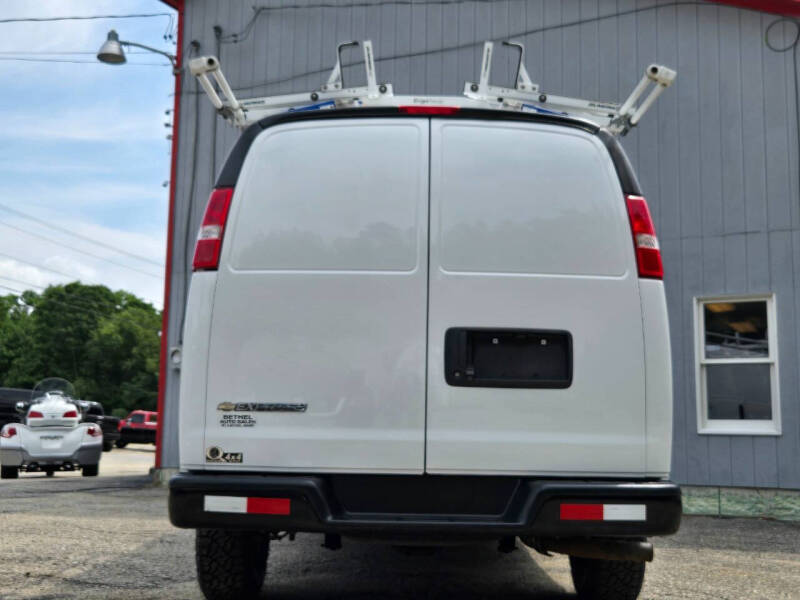 2020 Chevrolet Express 2500