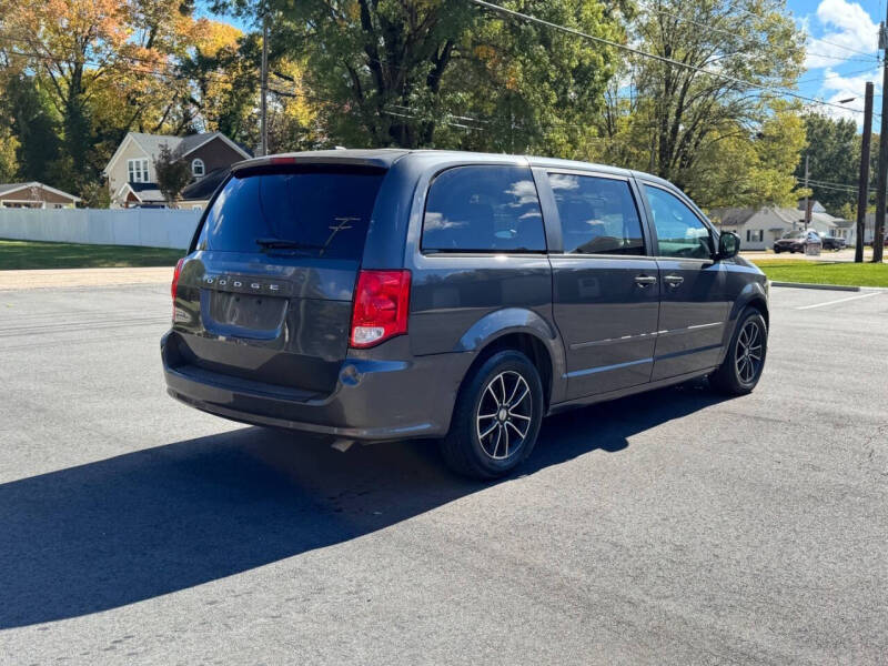 2016 Dodge Grand Caravan SE