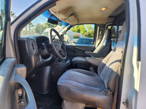 2007 GMC Savana 2500