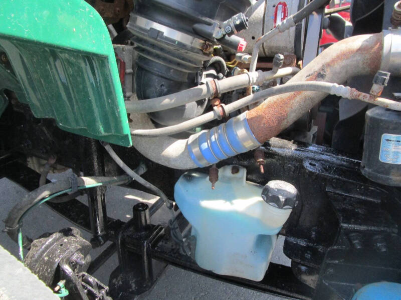 2015 Freightliner M2-106 CUMMINS 6.7L 250 HP