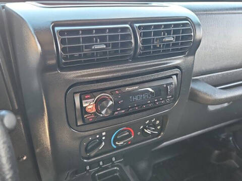 2004 Jeep Wrangler SE