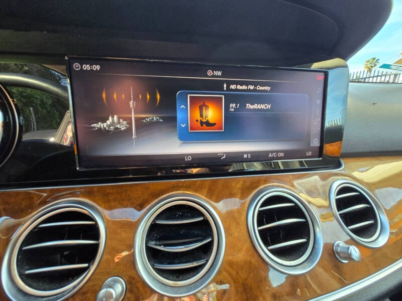 2018 Mercedes-Benz E-Class E 300