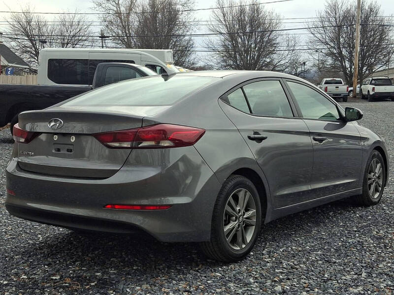 2018 Hyundai Elantra