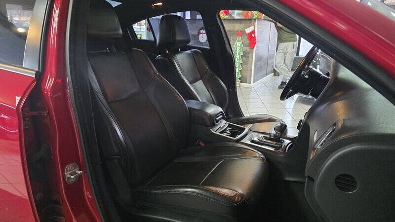 2015 Dodge Charger SXT