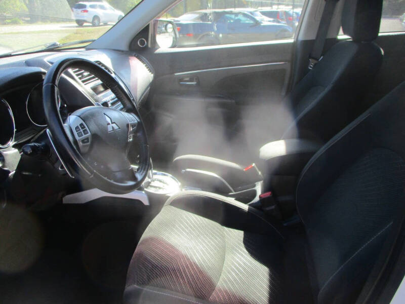 2013 Mitsubishi Outlander Sport SE