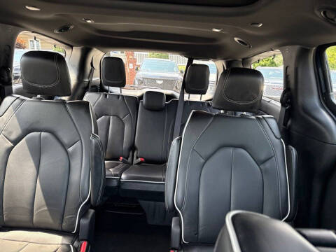 2025 Chrysler Pacifica Limited