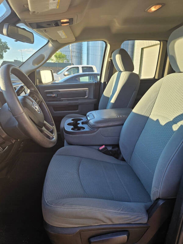 2013 RAM 1500 SLT