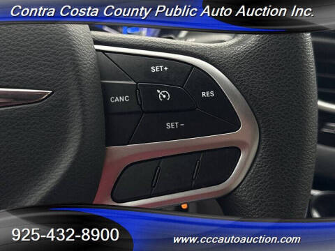 2017 Chrysler Pacifica Hybrid Touring Plus