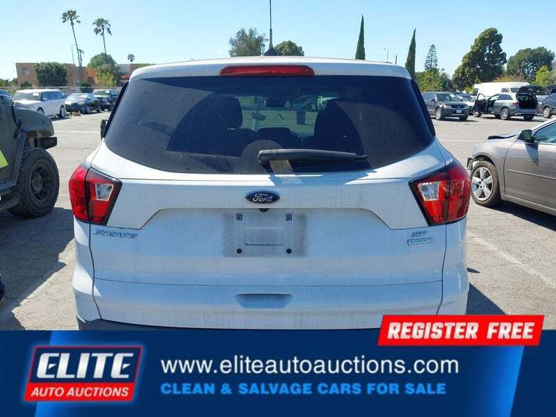 2019 Ford Escape SE