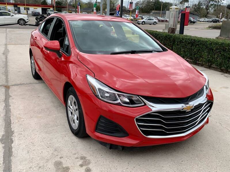 2019 Chevrolet Cruze for sale at PICAZO AUTO SALES in South Houston TX
