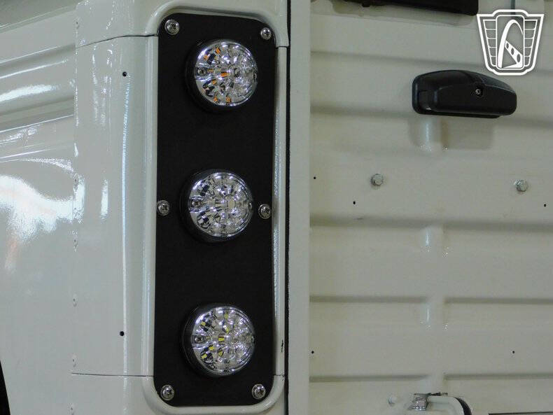 1986 Land Rover Defender