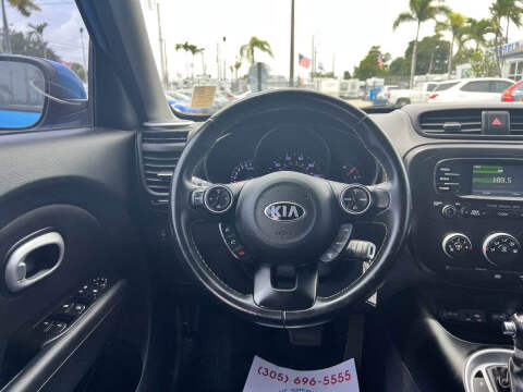 2016 Kia Soul +