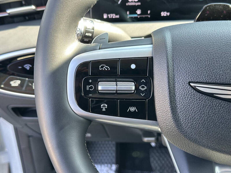 2026 Genesis GV70