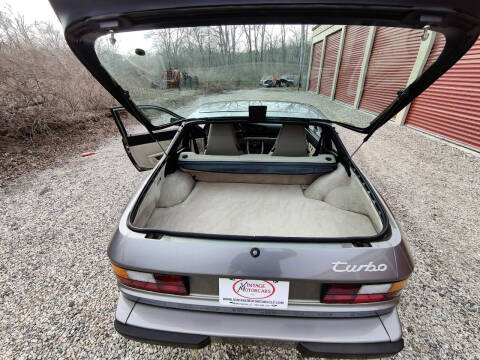 1986 Porsche 944 Turbo