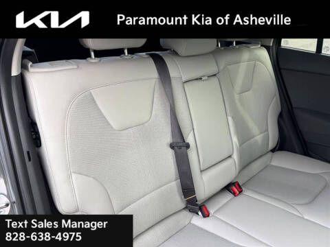 2025 Kia Niro EX Touring