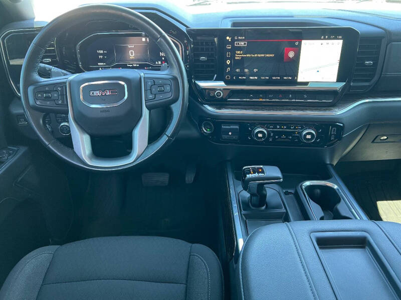 2022 GMC Sierra 1500 Elevation
