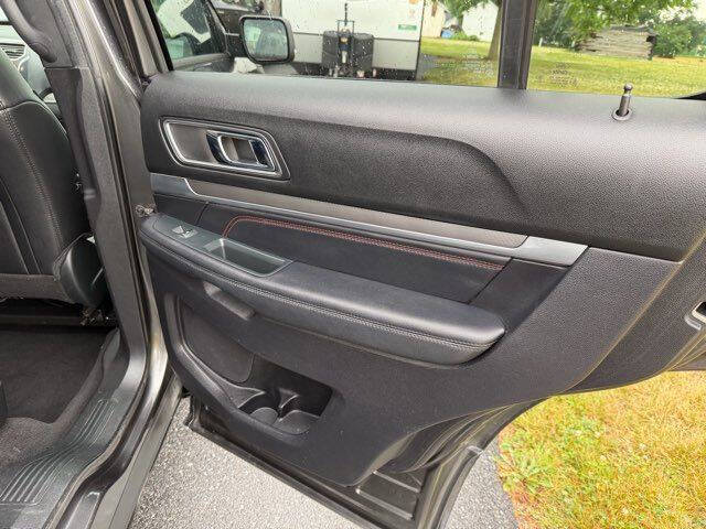 2019 Ford Explorer Sport