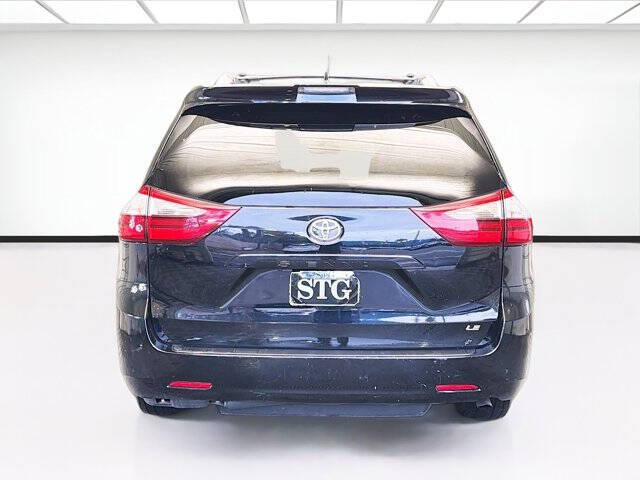 2020 Toyota Sienna