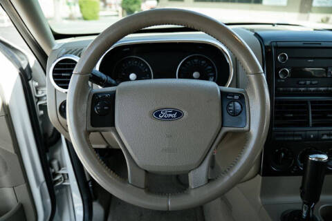 2008 Ford Explorer XLT