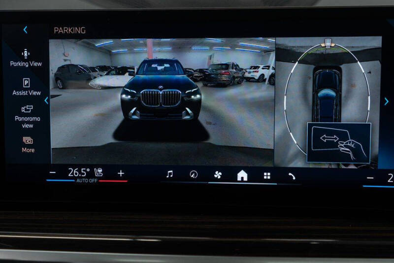 2025 BMW X7 xDrive40i