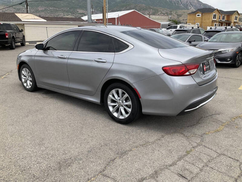 2015 Chrysler 200 C