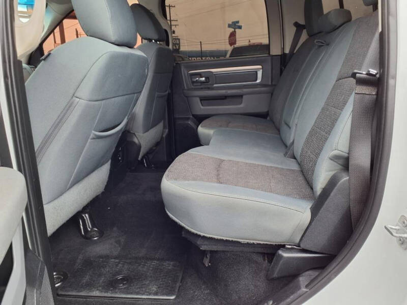 2016 RAM 1500 Big Horn