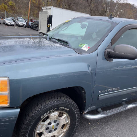 2011 Chevrolet Silverado 1500 for sale at Pro Auto Gallery in King George, VA