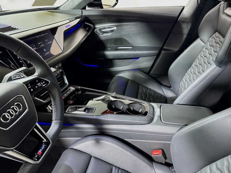 2023 Audi RS e-tron GT quattro