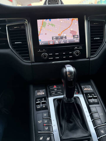 2018 Porsche Macan S