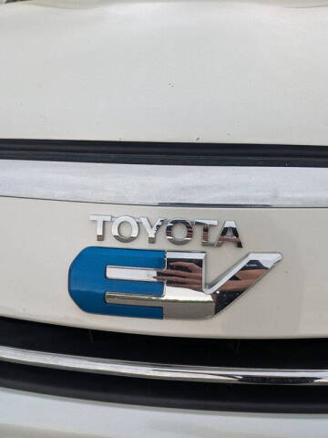 2013 Toyota RAV4 EV
