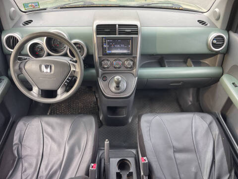 2005 Honda Element LX