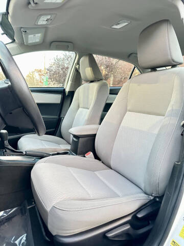 2015 Toyota Corolla LE